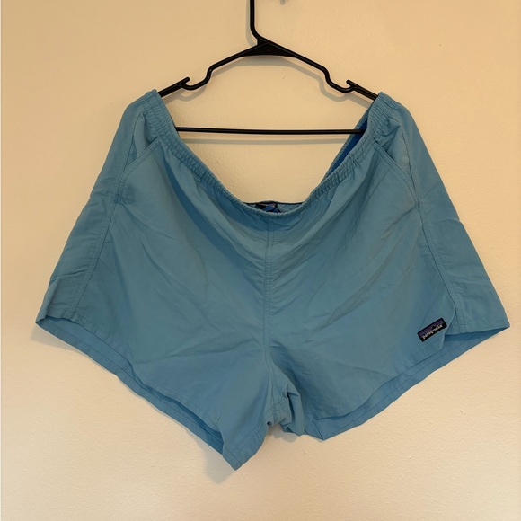 Patagonia Baggies 5 inch inseam in Lago Blue - Picture 3 of 5